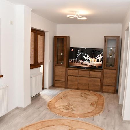 Appartamento Toporasi Apartament Craiova Esterno foto