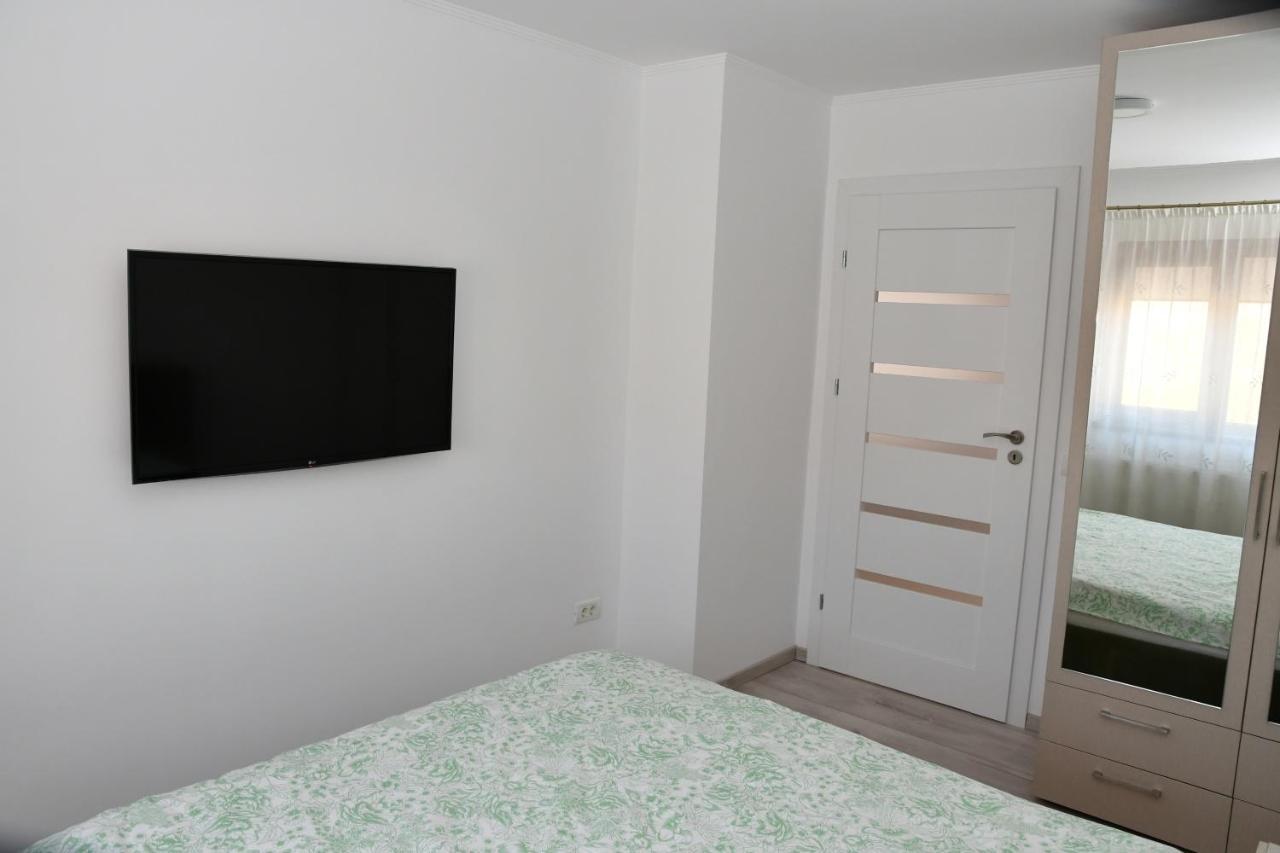 Appartamento Toporasi Apartament Craiova Esterno foto