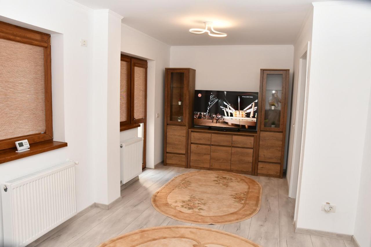 Appartamento Toporasi Apartament Craiova Esterno foto